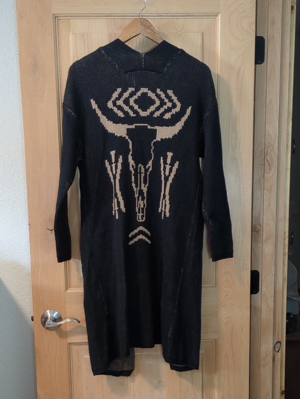 Ariat Hoedown Cow Skull Cardigan - Picture 3 of 4